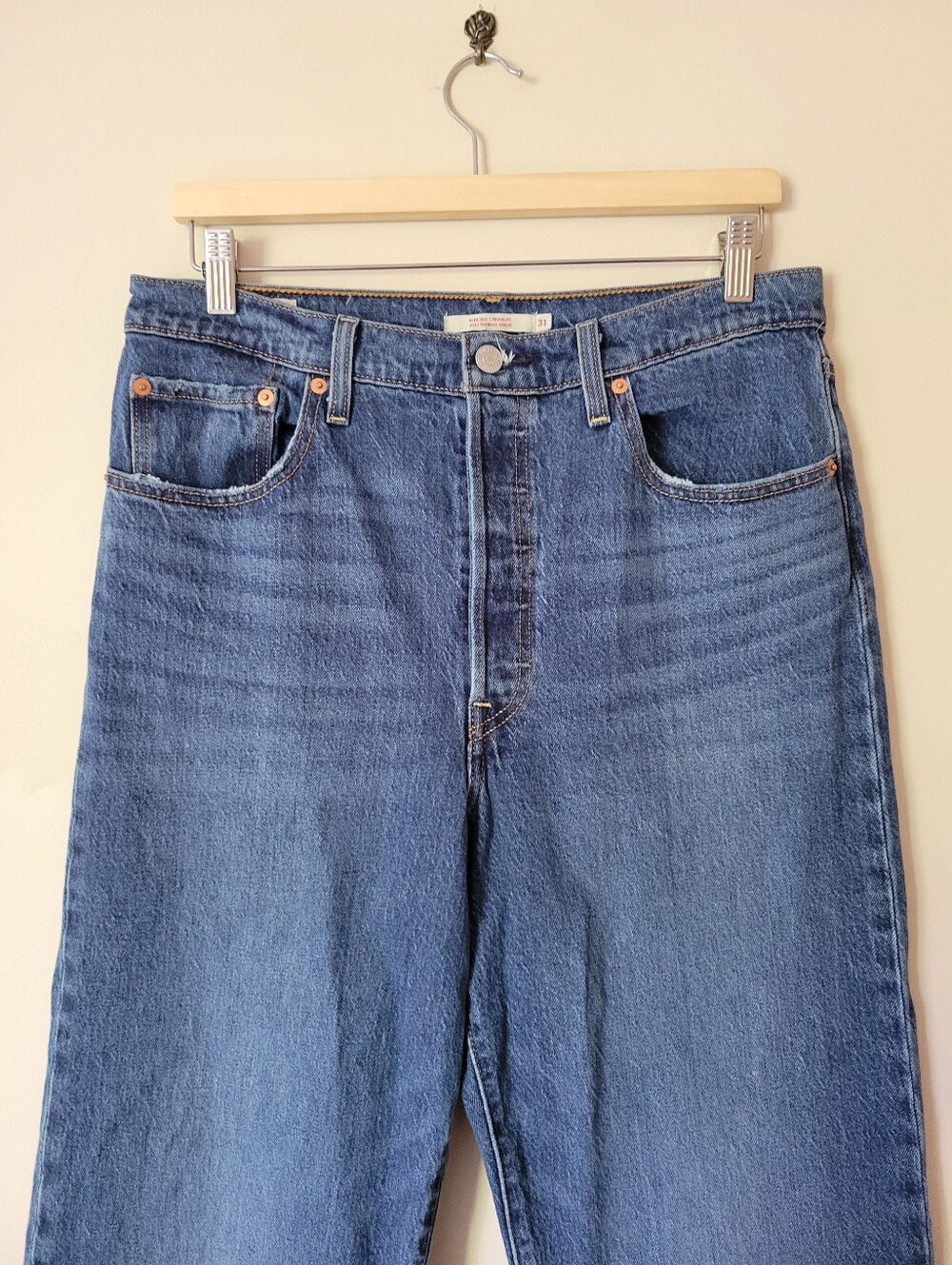 LEVI'S Ribcage Full Length High Rise Straight Leg Dark Wash Denim Jeans Size 31 - Picture 4 of 10
